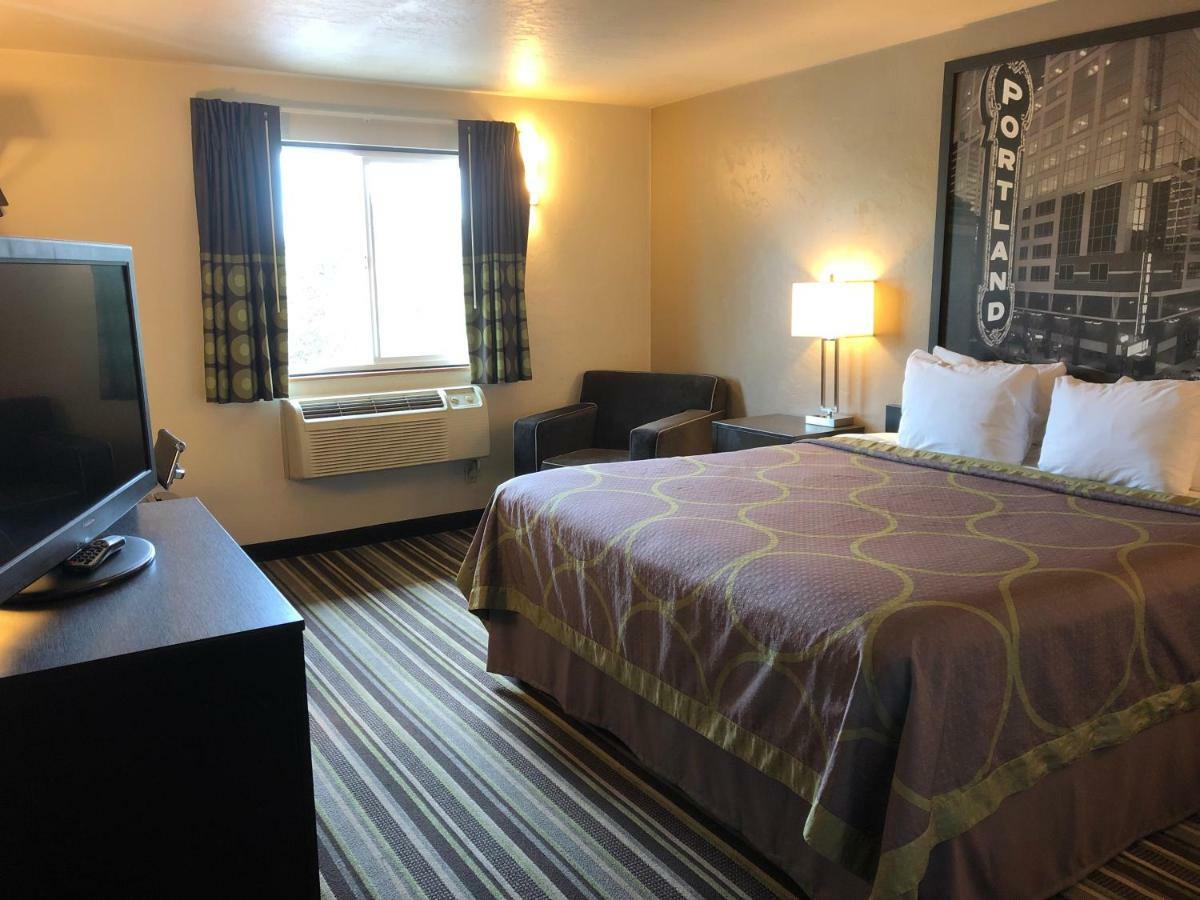 Super 8 By Wyndham Airport 2* Portland